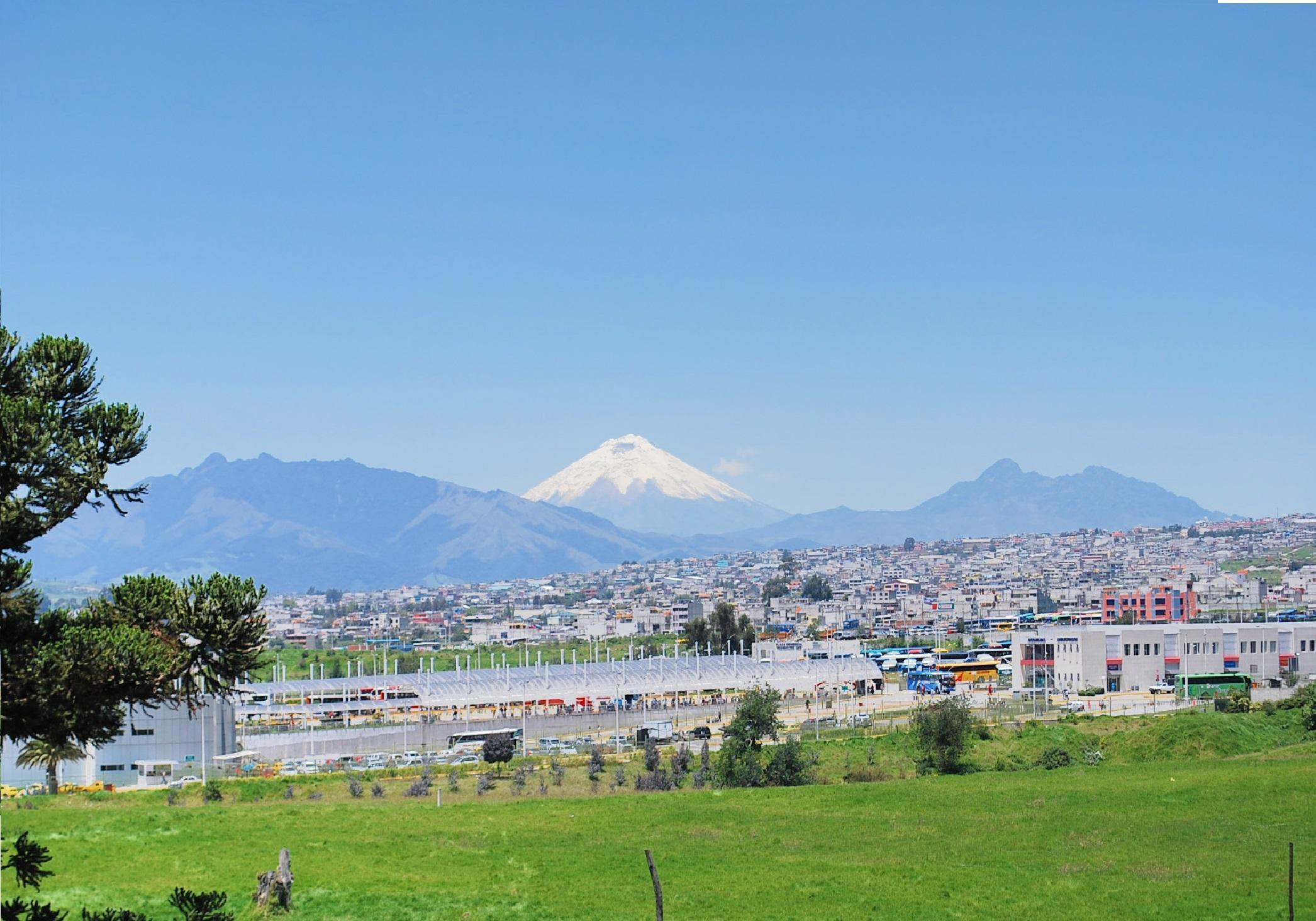 Hotel Gran Quitumbe Quito Buitenkant foto